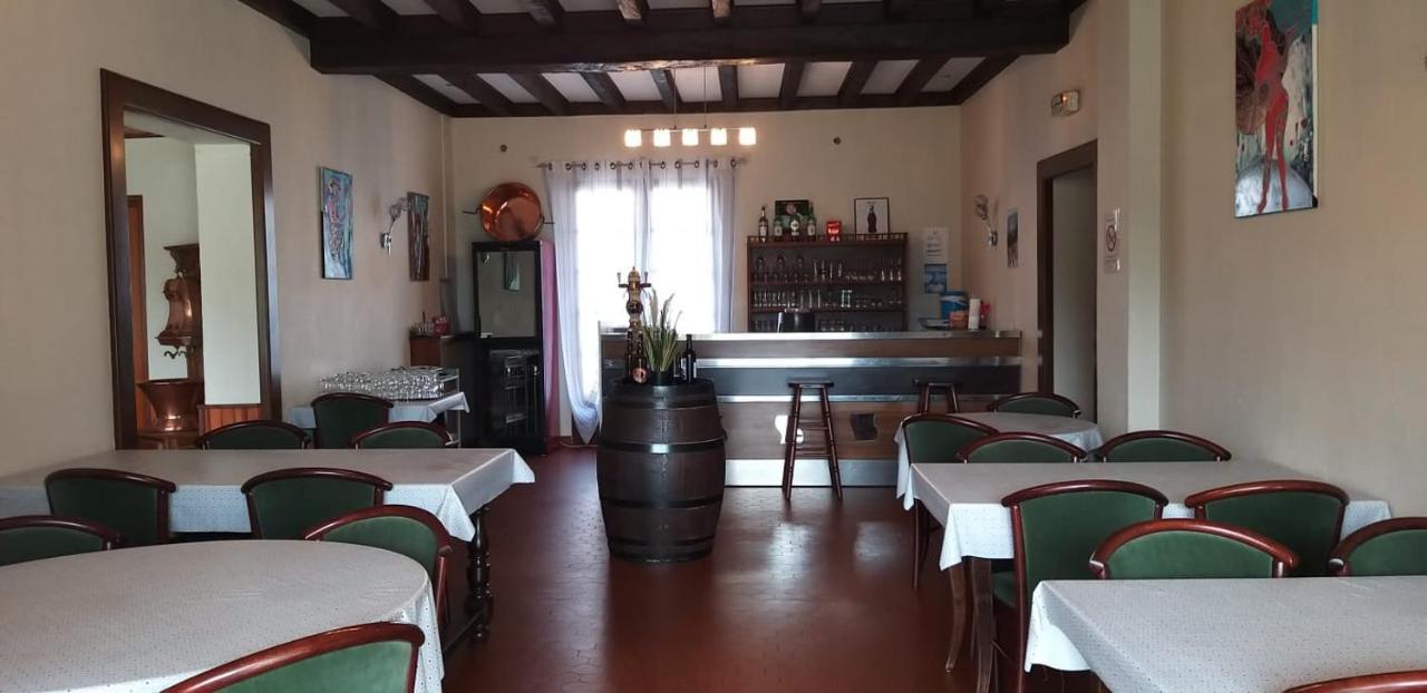 Auberge Audressein Buitenkant foto