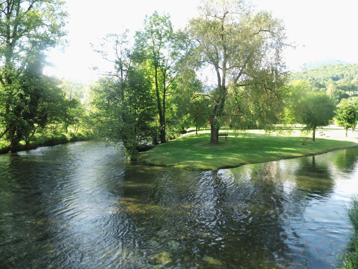 Auberge Audressein Buitenkant foto