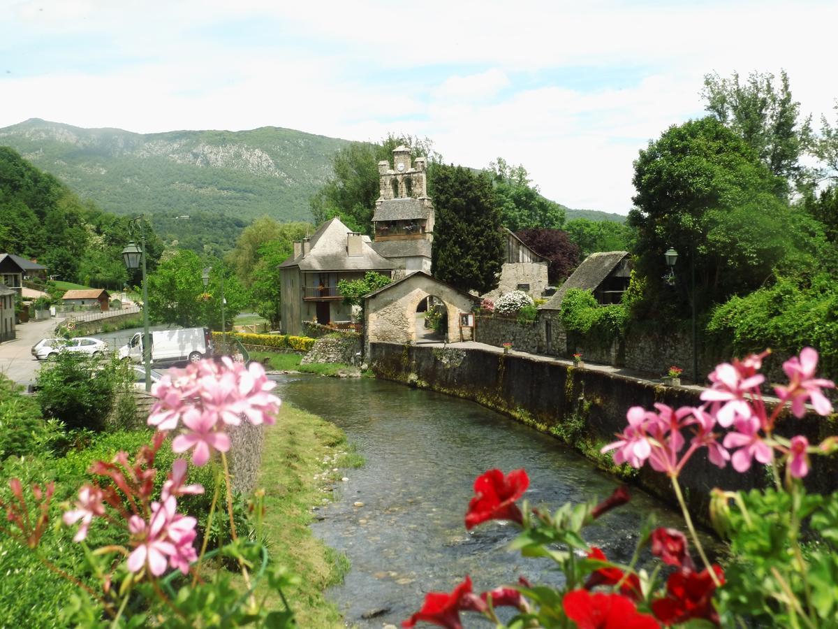 Auberge Audressein Buitenkant foto